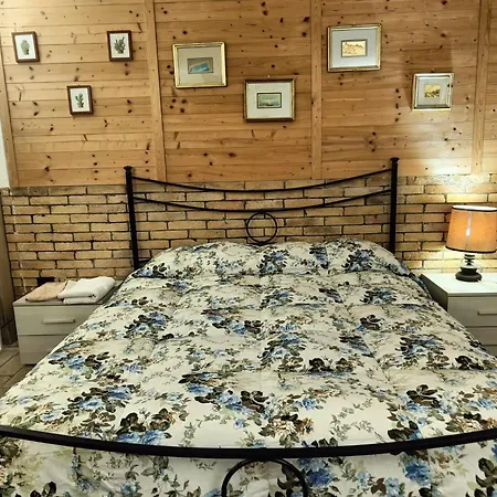 Taverna Sul Mare 公寓 *