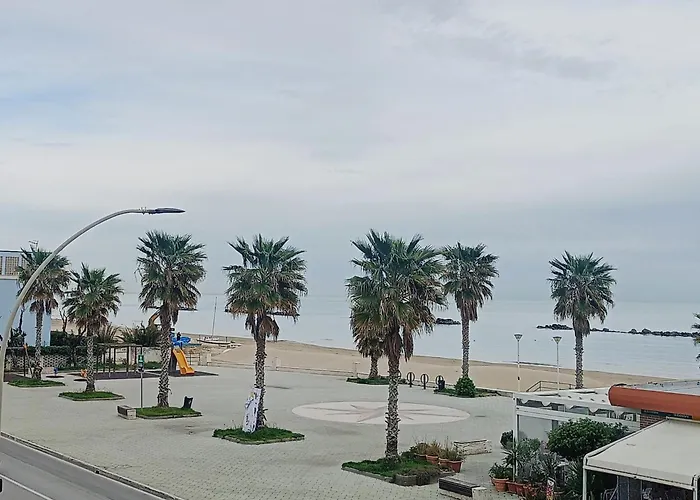 Taverna Sul Mare 아파트 *